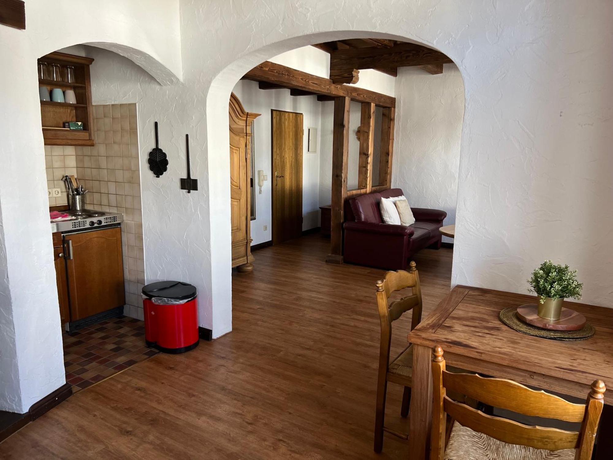 Apartmenthaus Eurenerstrasse 179 Трир Экстерьер фото